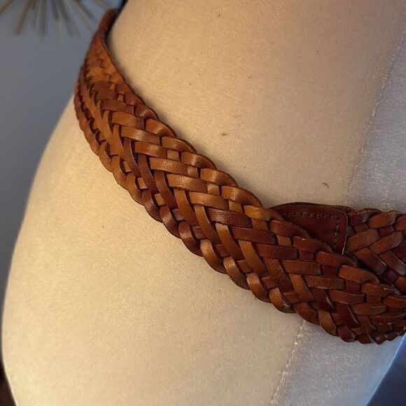 Vintage Royal Robbins Braided Leather Belt - Medium - Picture 8 of 8